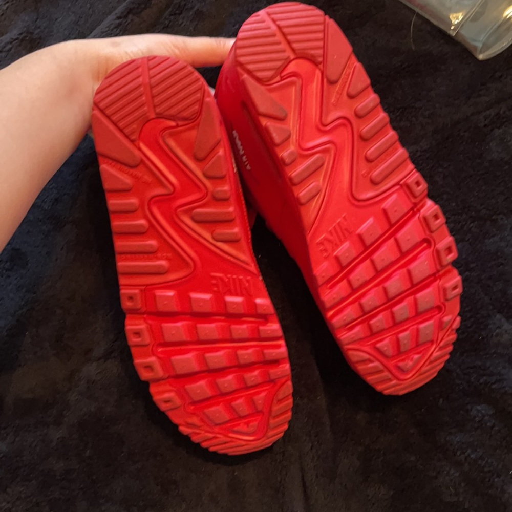 Nine Air Max - Picture 4 of 5